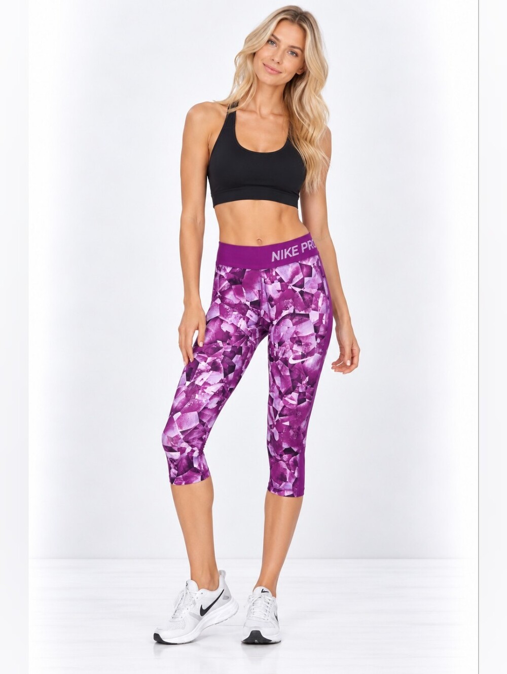 Nike Pro Size L Crystal Print Capri Leggings Women's Purple